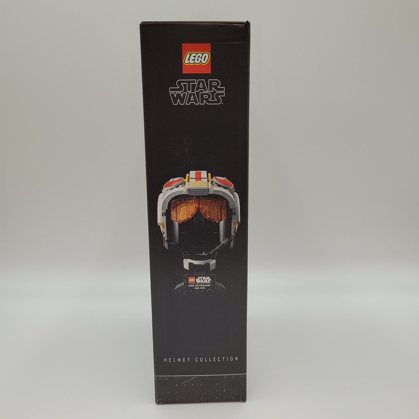 LEGO® Star Wars 75327 Helm von Luke Skywalker™ (Rot Fünf)
NEU & OVP